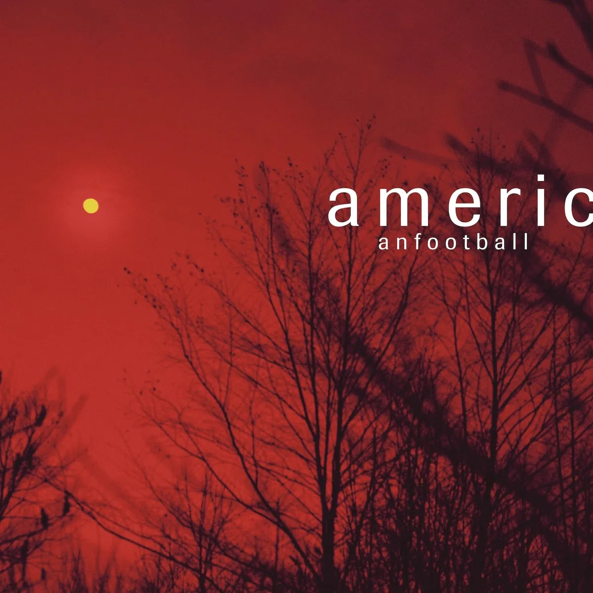 AMERICAN FOOTBALL 4)
